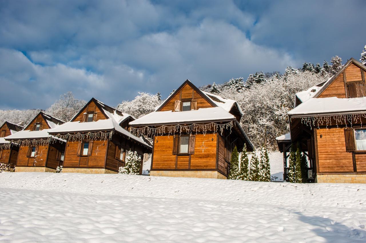 Etno Naselje Vrdnicka Kula Panzió Rednek Kültér fotó